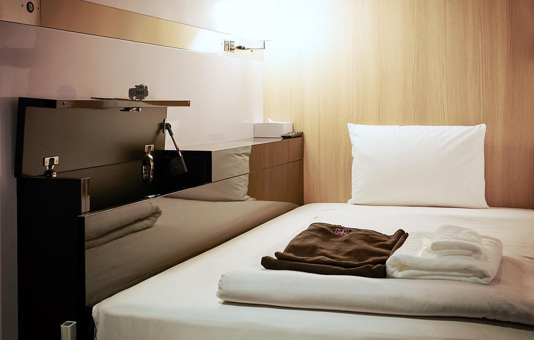 First Cabin Kansai Airport Sennan Экстерьер фото